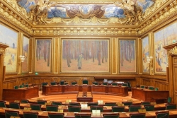 Résiliation d'un marché public d'assurance pour non paiement de prime - CE,  7ème - 2ème chambres réunies, 24 novembre 2025, n° 504129